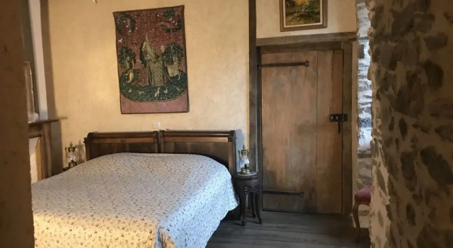 Portail Haut, Book Hotel Previnquieres Aveyron