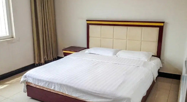 Taijun Business Hotel Leshan, Book Hotel Leshan Sichuan