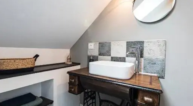 L'Atypique, charmante maison avec jardin clos, Rezerwuj Hotel Amboise 