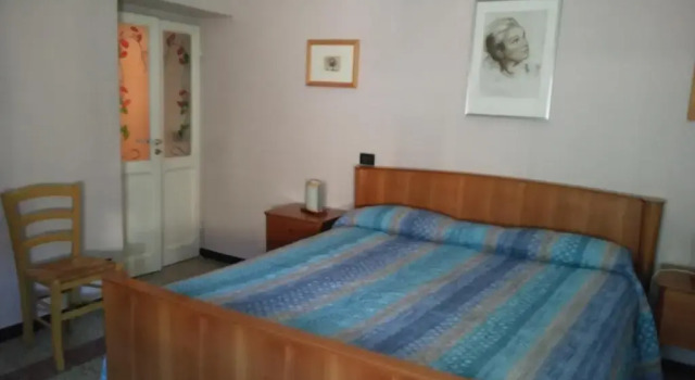 Porta Romana, Buchen Sie Hotel Sarzana Ligurien