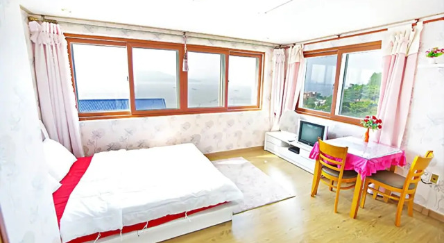 Ganghwa Aurora Pension, Prenota Hotel Hotel a Gyeonggi-do con piscina, Piscina