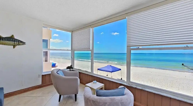 Номер Standard Madeira Vista 202 by Distinctive Beach Rentals