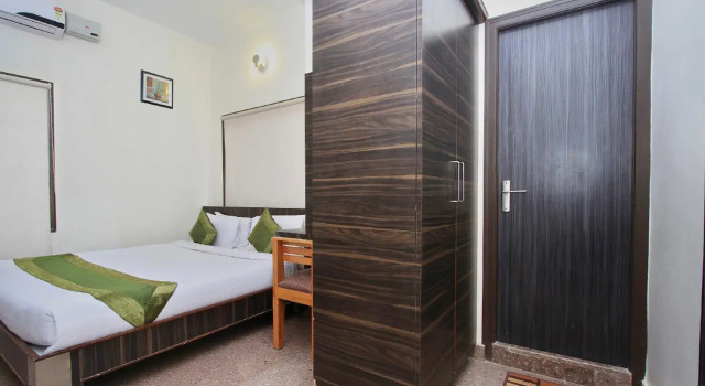 OYO 10009 Hotel iOliten, Rezervovat Hotel Electronic City 