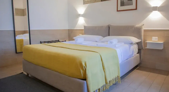 Трёхместный семейный номер Standard H22 Hotel