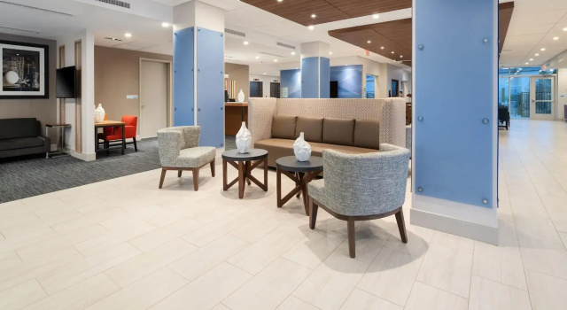 Holiday Inn Express & Suites Murrieta by IHG, Book Hotel Murrieta Californien