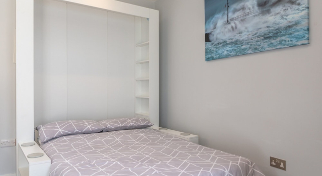 Cozy Holiday Apartment in Porthleven, No Deposit