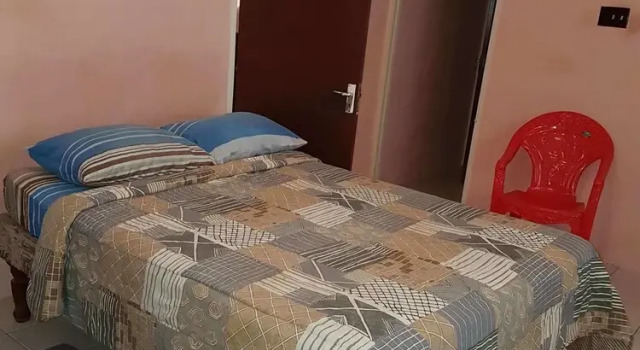 Laura's Place