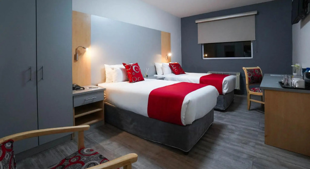 The Gallagher Hotel, Reservar Hotel Hotéis em Midrand com estacionamento, Estacionamento