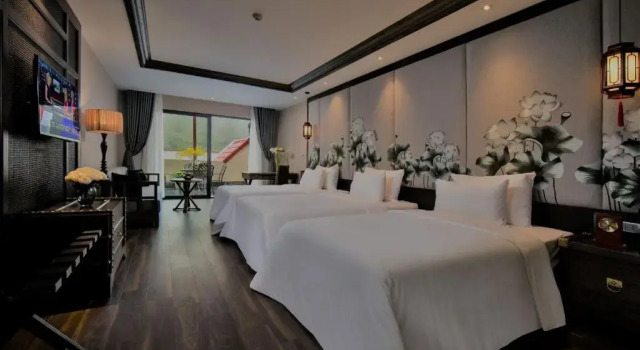 Трёхместный номер Standard с балконом Lotus Aroma Sapa Hotel