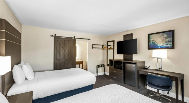 Travelodge by Wyndham Santa Rosa Wine Country, Забронировать Мини-отель Санта-Роза Wine Country - Northern California
