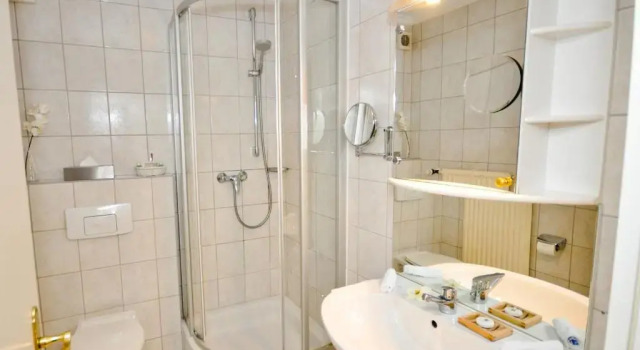 Номер Standard Hotel Quellenhof