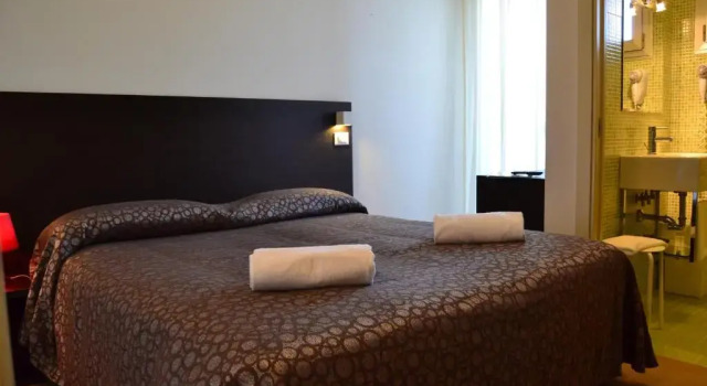 Семейный номер Standard с балконом Hotel Morena