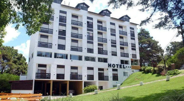 Villa Mora Hotel, Rezerwuj Hotel Carilo 