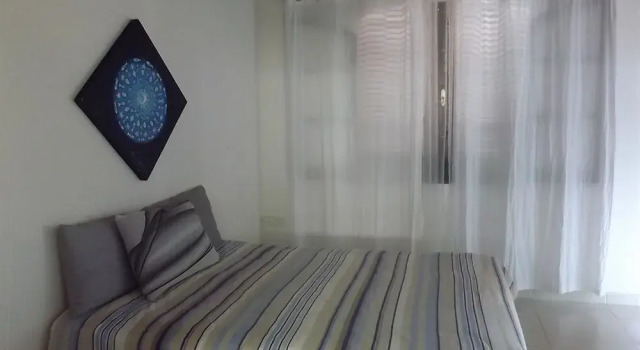 Apartamentos Casa da Pedra, Забронировать Апартаменты/квартира Отели Убатуба с парковкой, рядом с Praia do Itagua, Парковка