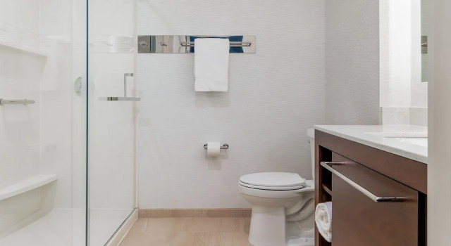 Люкс с видом на воду Residence Inn by Marriott Anaheim Brea