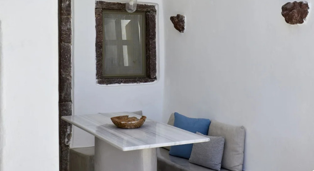 Rhenia's Suites