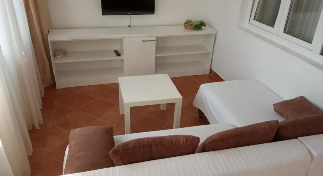 Apartmani TOTIĆ Crikvenica, Забронировать Отель Отели Приморско-Горанской жупания с парковкой, Парковка