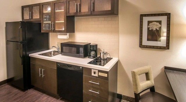 Четырёхместный люкс Candlewood Suites Sioux Falls by IHG