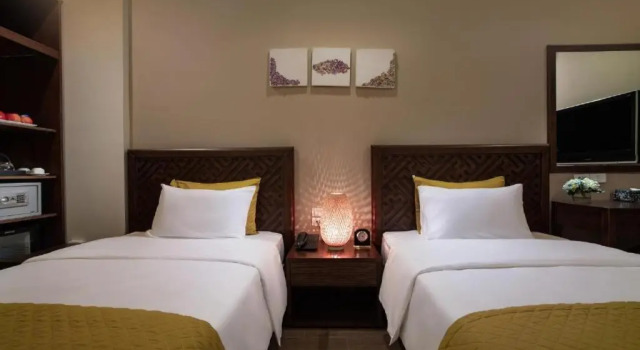 Двухместный номер Deluxe Hanoi Lakeside Premium Hotel & Travel