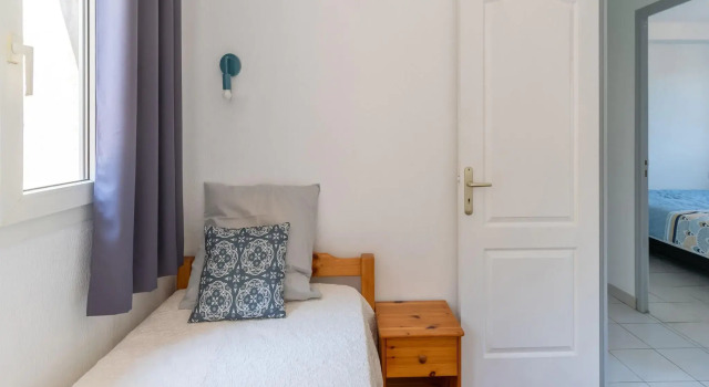 Cosy holiday home in Minerve with garden, Buchen Sie Ferienhaus Minerve Languedoc-Roussillon