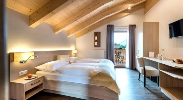Двухместный номер Comfort с балконом Hotel Gasthaus Post