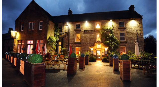 Charles Cotton Hotel, Rezervați Hotel Hartington Derbyshire