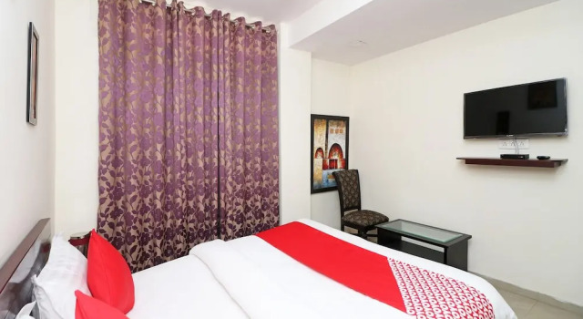 Номер Standard OYO 11878 Hotel De DS Plaza