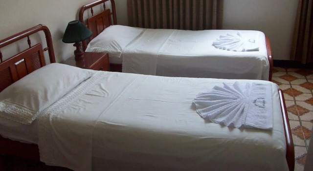 Hotel San Nicolás Plaza, Rezervovat Hotel Hotely v Melgar se snídaní, Snídaně