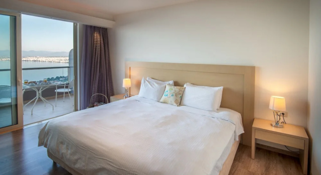 Номер Deluxe с балконом и с видом на море Belvedere Hotel