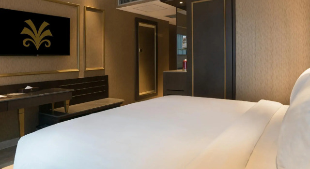 Номер Premier Myko Hotel Makassar