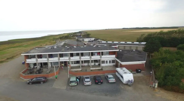 "Stilla" - 35km from the sea in Western Jutland, Rezerwuj Hotel Hotele w Sønderjylland z parkingiem, Parking