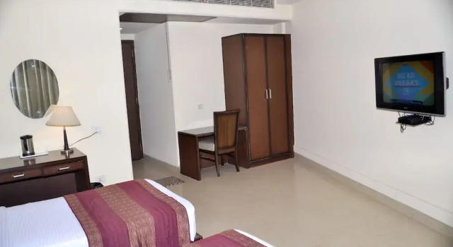 Семейный люкс с балконом Hotel Venus