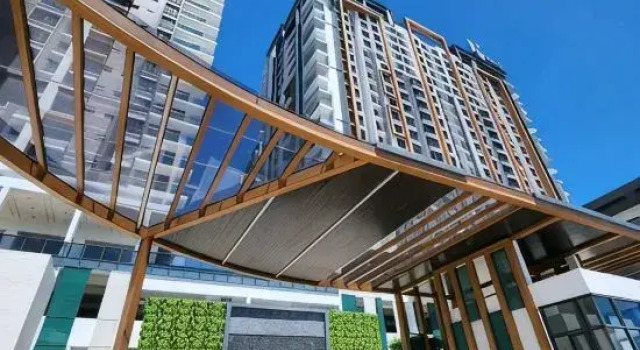Urban Retreat @ K Avenue • Pool • Paid Parking, Rezerwuj Hotel Kota Kinabalu 