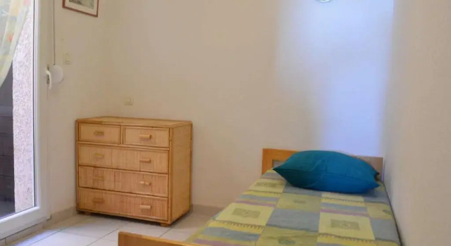 Maison Fleury-Saint-Pierre-la-Mer, 2 pièces, 6 personnes - FR-1-229D-354, Book Hotel Hotels in Fleury with Parking, Parking