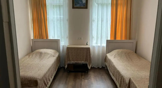 Family Guests house, Book Hotel Batumi 