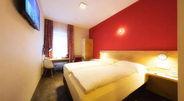 Двухместный номер Standard Hotel Azenberg