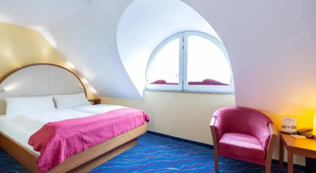 Трёхместный номер Standard Hotel am Schillerpark