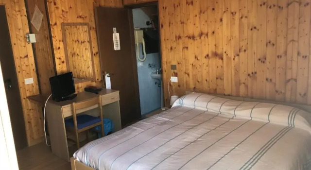 Двухместный номер Standard Albergo La Perla