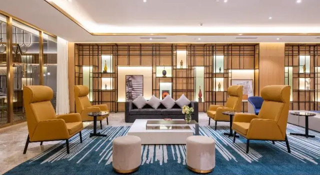 Crystal Orange Hotel Qingdao Jimo Heshan Road, Забронировать Отель Бизнес-отели Шаньдун, 4* 5*