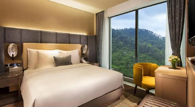 Номер Deluxe Grand Bay Hotel Zhuhai