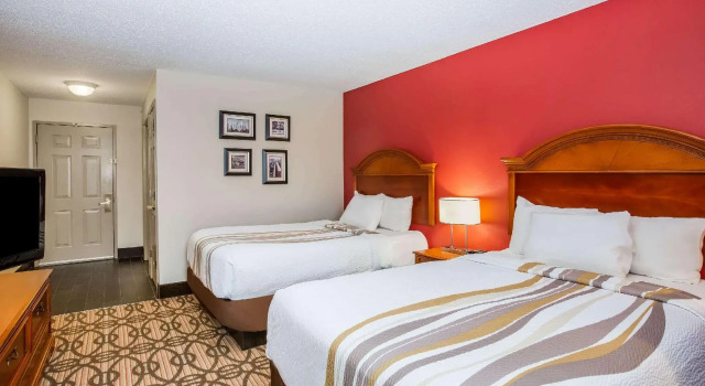 Четырёхместный номер Standard La Quinta by Wyndham North Platte