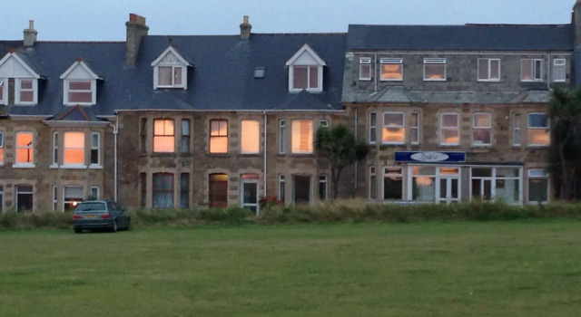 Breakers Guest House, Забронировать Гостевой дом Гостевые дома Ньюки, рядом с Рыбацкая хижина Huer's Hut, Гостевой дом