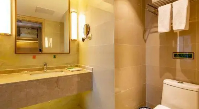 Vienna International Hotel (Dazhou Shifu), Buchen Sie Hotel Dazhou Sichuan