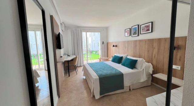 Номер Superior Alfons Hotel