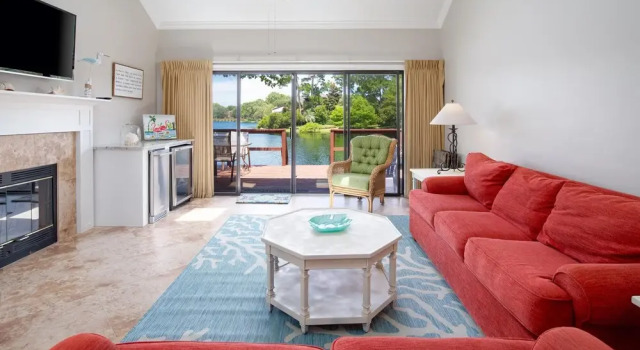 Beachwalk Villa 5200 - 3BR 3ba+ Loft, Varaa Villa Hotellit Emerald Coast uima-altaalla, Uima-allas