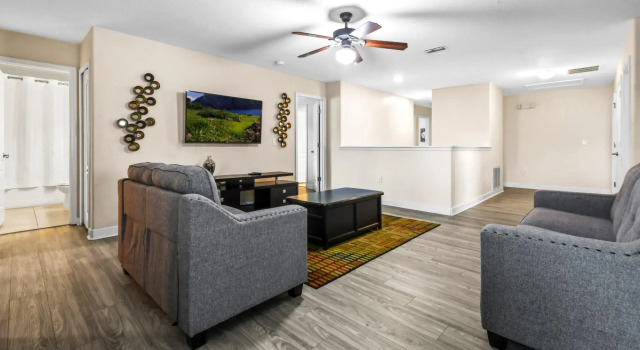 8BD 5BA Spacious Home w Pool SPA Theater Game Room
