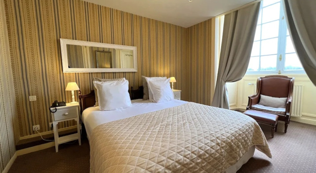 Номер Deluxe Château dErmenonville