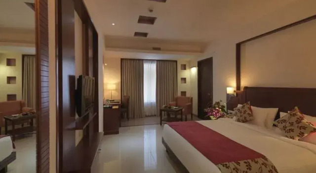 Двухместный номер Standard Royal Orchid Central, Shimoga