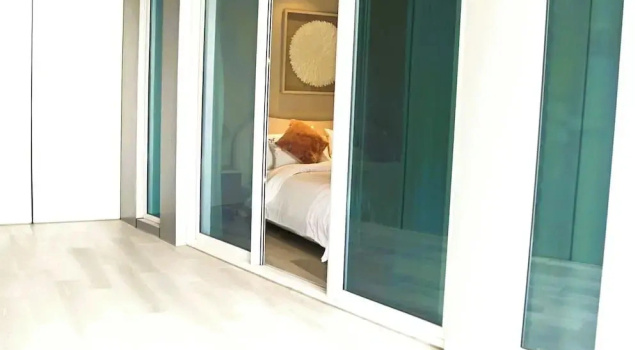 Condor Marina Star- Casa Royale VH, Забронировать Апартаменты/квартира Отели Эмирата Дубая с бассейном, рядом с Торговый центр The Beach, Бассейн