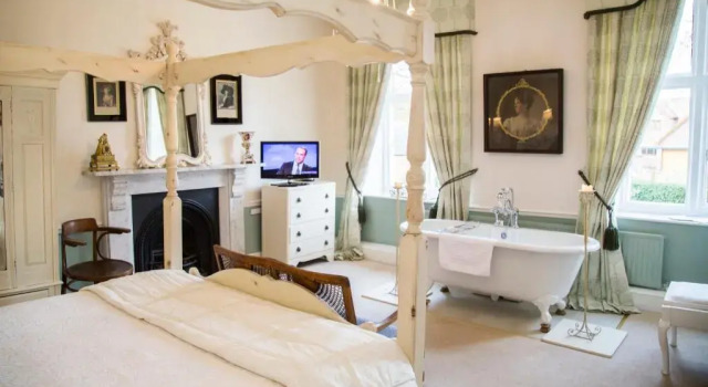 Двухместный номер Superior Allington Manor